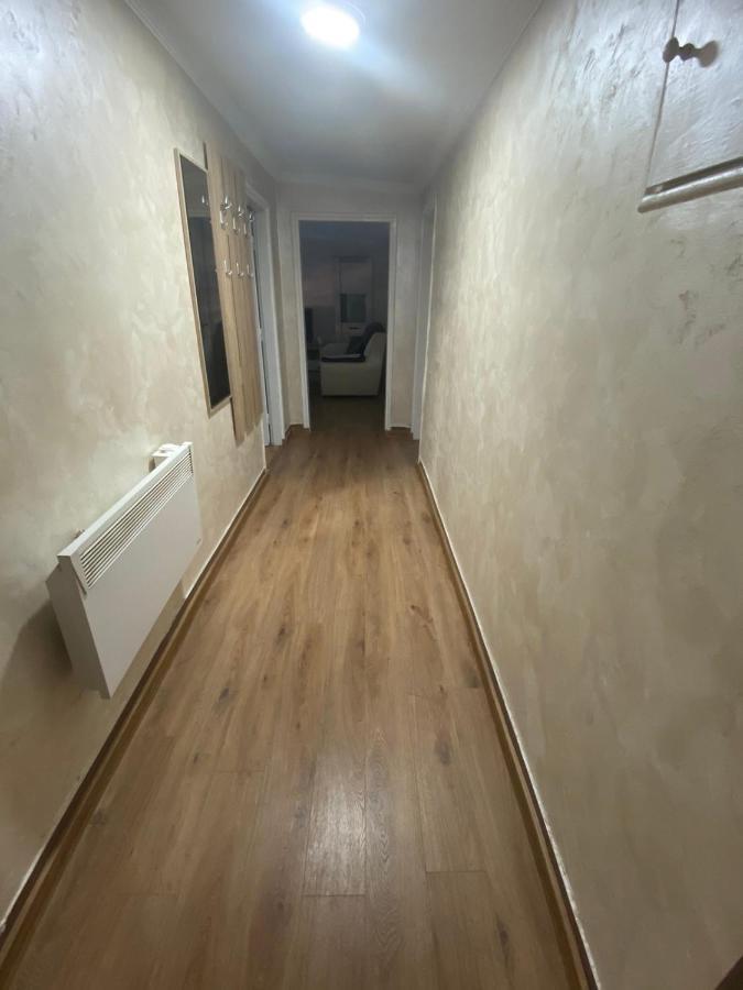 Apartman Niksic Apartment Ngoại thất bức ảnh